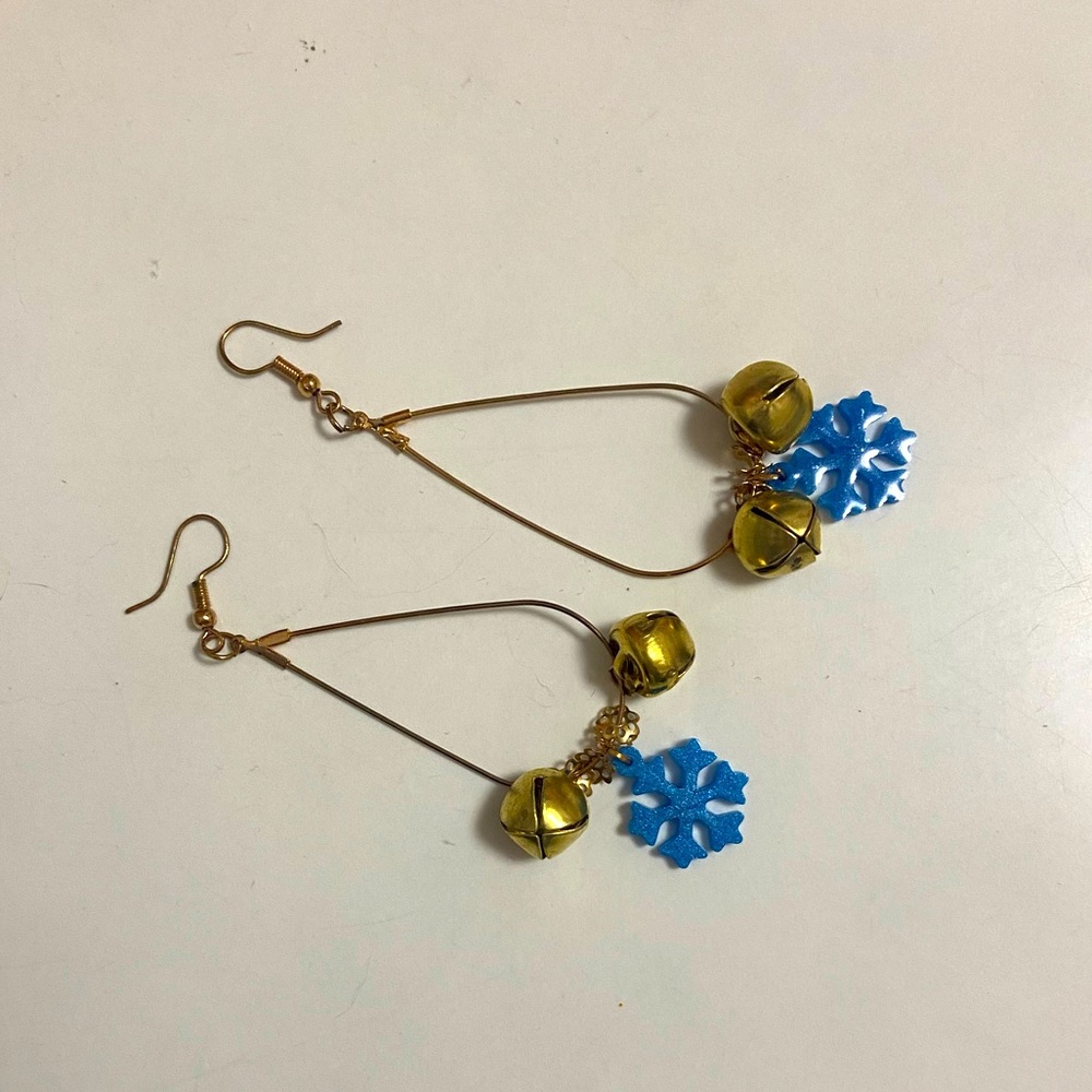 Handmade Bell & Snowflake earrings